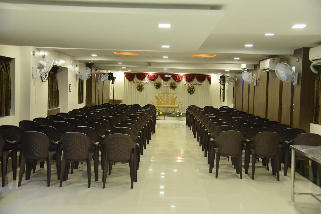 Santhoshpuri Hotel Coimbatore Bagian luar foto